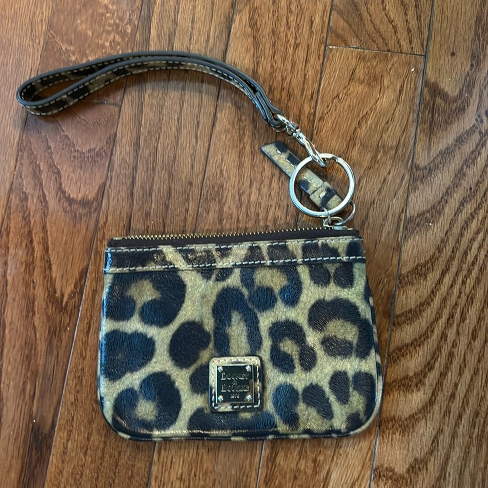 Dooney & Bourke Wristlet NWT